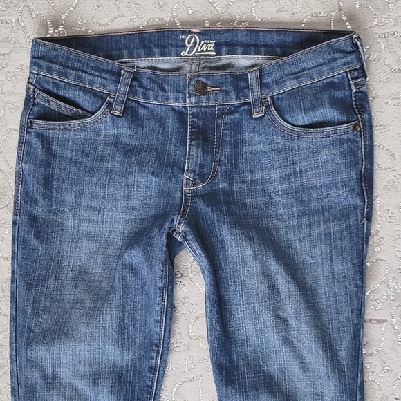 Old Navy Diva Jeans Slim Straight Skinny Medium Distressed Wash 6 - Picture 4 of 8